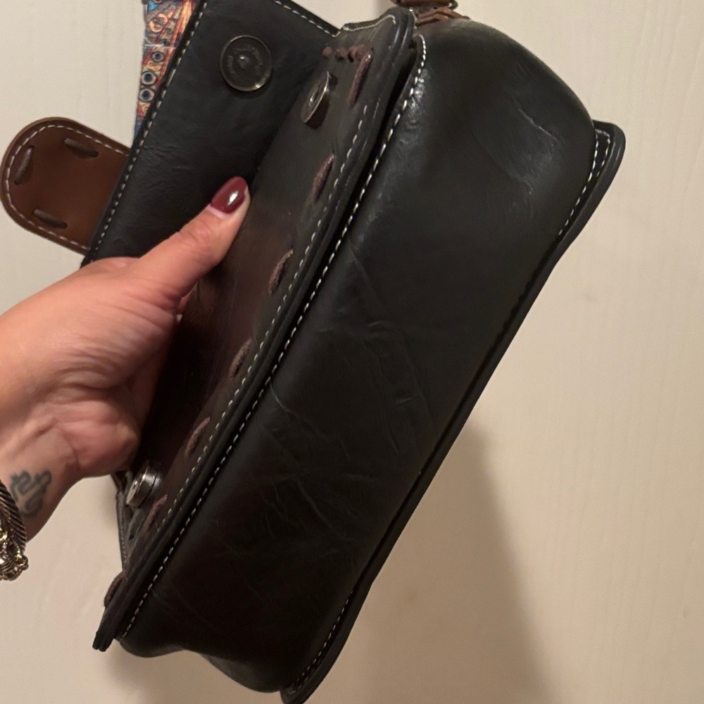 Chic Black and Brown Crossbody Bag - Picture 5 of 7